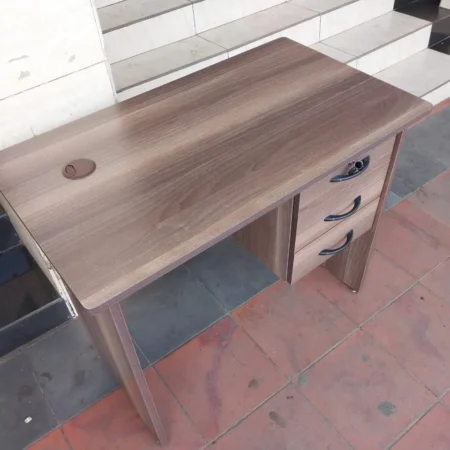 0.9m office Desk