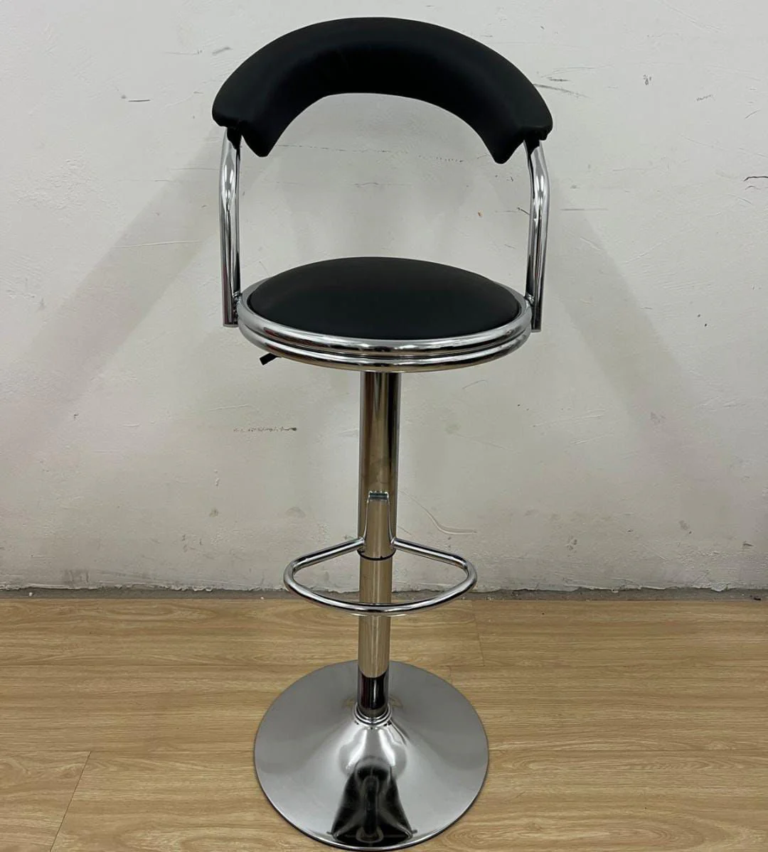 stool.webp